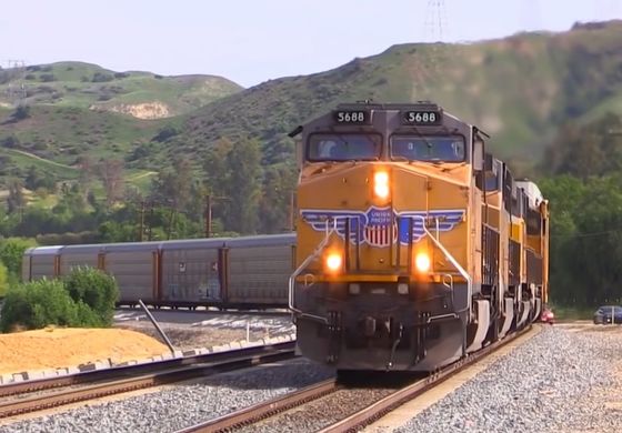 Amazon Rail Freight Forwarding Servicio de entrega puerta a puerta desde China hasta Dinamarca