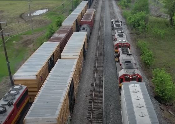 Transporte internacional de mercancías por ferrocarril rápido y oportuno desde China a Europa al menor coste